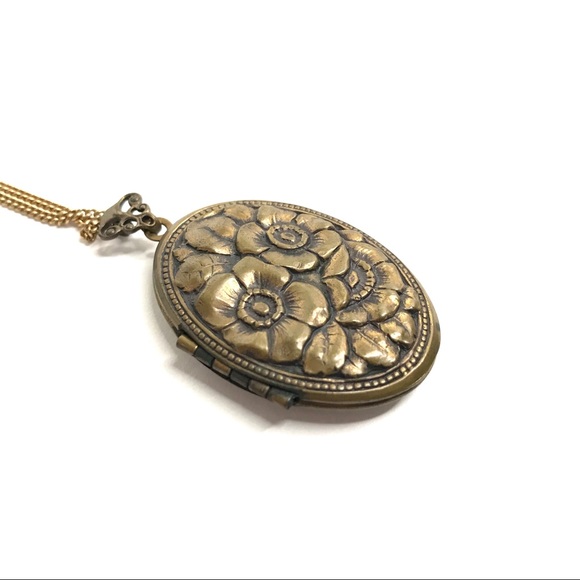 Brass Vintage Locket Long Slide Keepsake Necklace - Picture 6 of 8